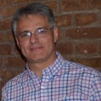 Mauricio Navarro