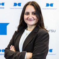 Karolina Sieradzan