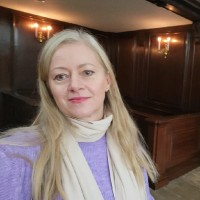 Joanna Szostak-Ampofo