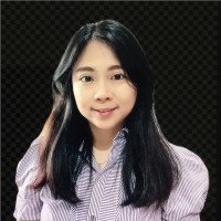 Julia Foo