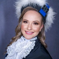 Bruna Rebeschini Dering