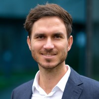 Dr. Sebastian Felder