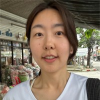 soojin eom