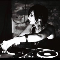 Lisa Lashes (Rose-Wyatt)