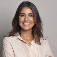 Louise Bastos