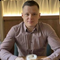 Владимир Романов
