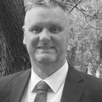 Russell Sharp