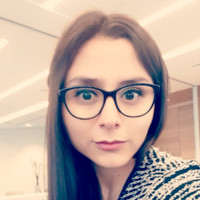 Adriana Robles