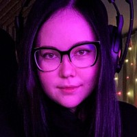 Julia Tesla