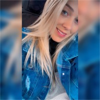 Hallana Bernardi Araújo
