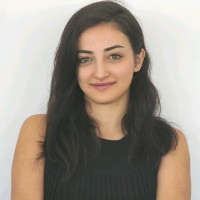 Ozge Uyar