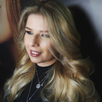 Flávia Peres Covello