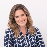Nicole Kelly
