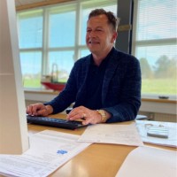 LARS KNUDSEN