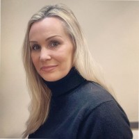 Claire Squelch (Almond)