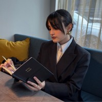 Sara Esmeralda Caiazzo