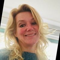 Linda Van Der Linden