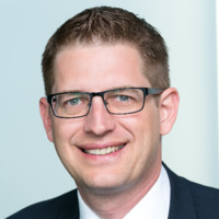 Dr. Martin W. Egger