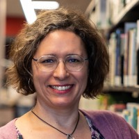 Isabelle C. Girard