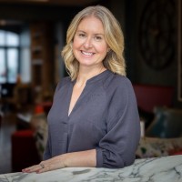 Anna Mills