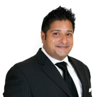 Dave L. Rampersad
