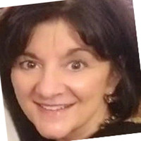 Toni Fox (E-mail)