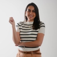 Thais Caixeta