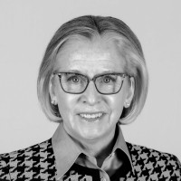 Leslie Cameron