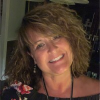 Lynnette Bardolf