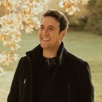 Stephen Mills
