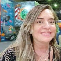 Flávia Cristina Assis