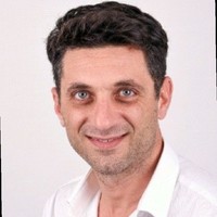 Robi Ginat