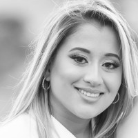 Nicolle Centrella