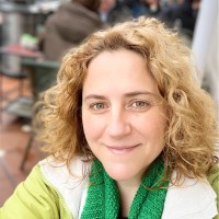 Magdalena Leon Urrutia
