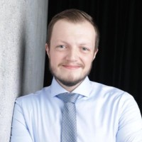 Dr. Frederic Ballaschk