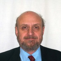 Mauricio White