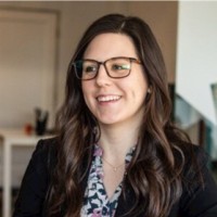Katie Grajewski, Aia, Rid