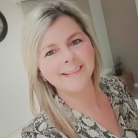 Helga Peeters