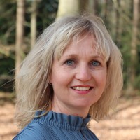 Tineke Ernst