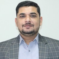 Naeem Shahzad (x-KPMG) (x-EY)