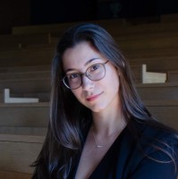 Ana Komsalova