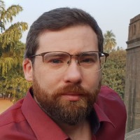 Neal Mcloughlin