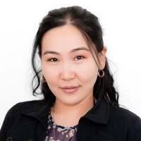 Dinara U