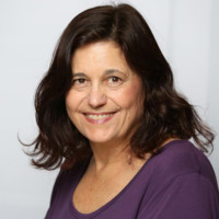 Eileen R. Lowden