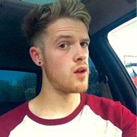 Lee Hughes