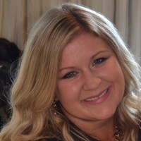 Stephanie Wall