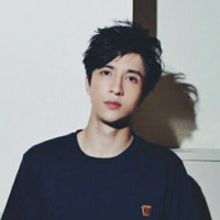 杨哲铭