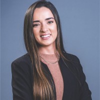 Anna Carolyna Valente