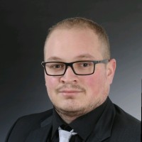 Pierre Flores