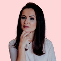 Jéssica B. Pastre
